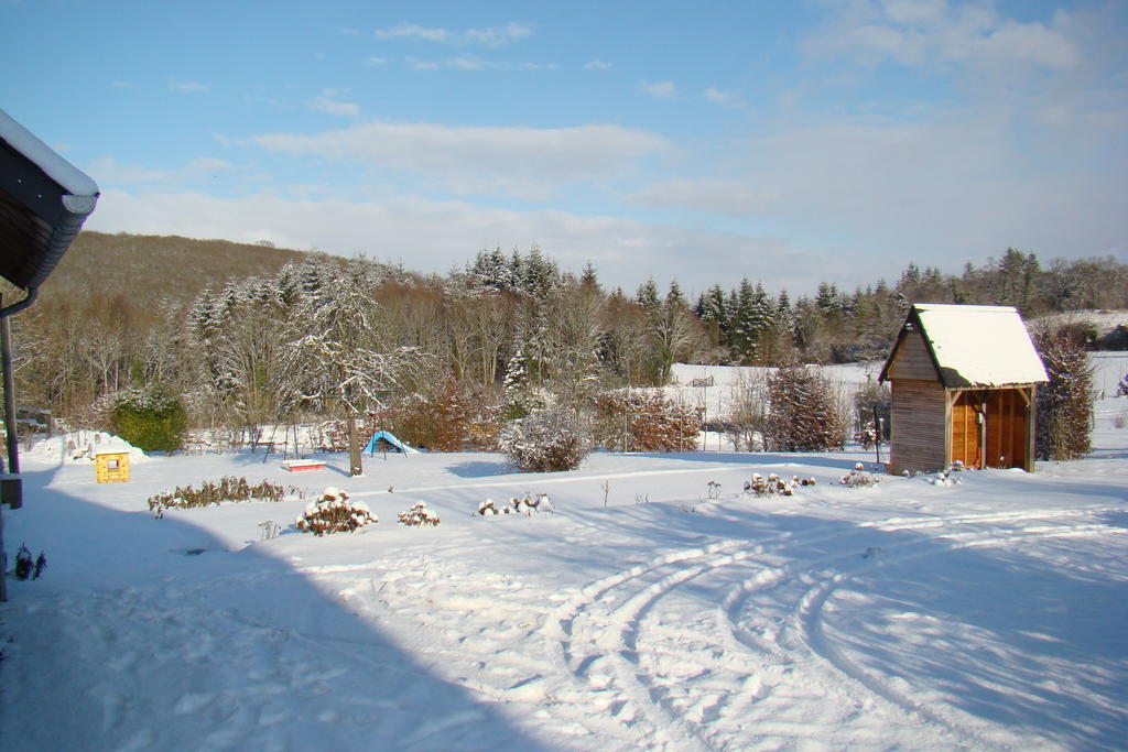 Gite De La Cour Campandré-Valcongrain Szoba fotó